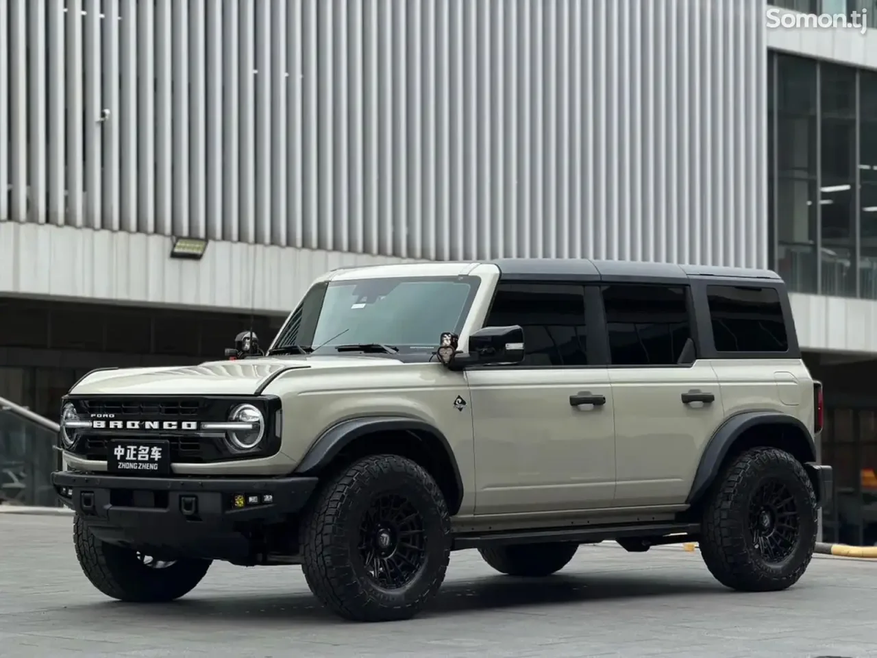 Ford Bronco 2024 · 2.3 AT