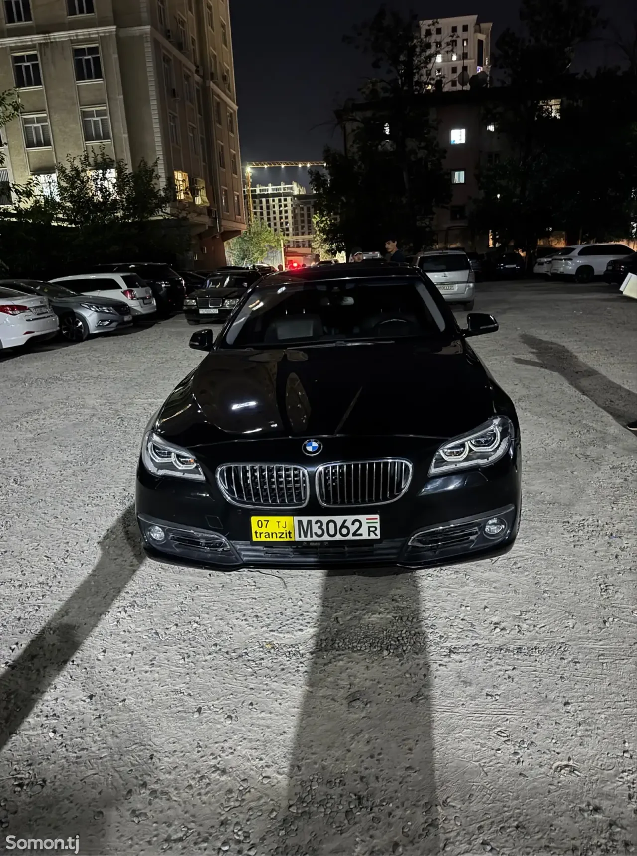 BMW 5 series 2015 · 2.0 AT