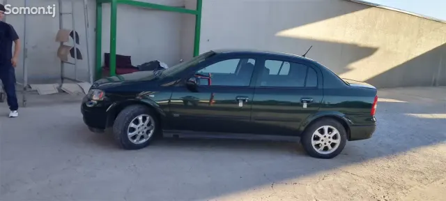 Opel Astra G 1999 · MT