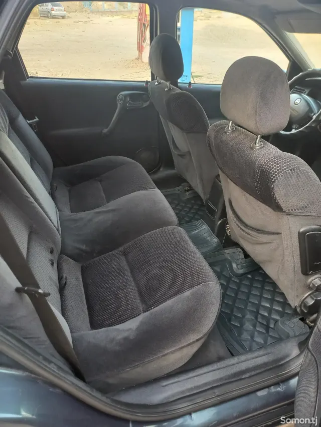 Opel Vectra B 2002 · 1.8 AT