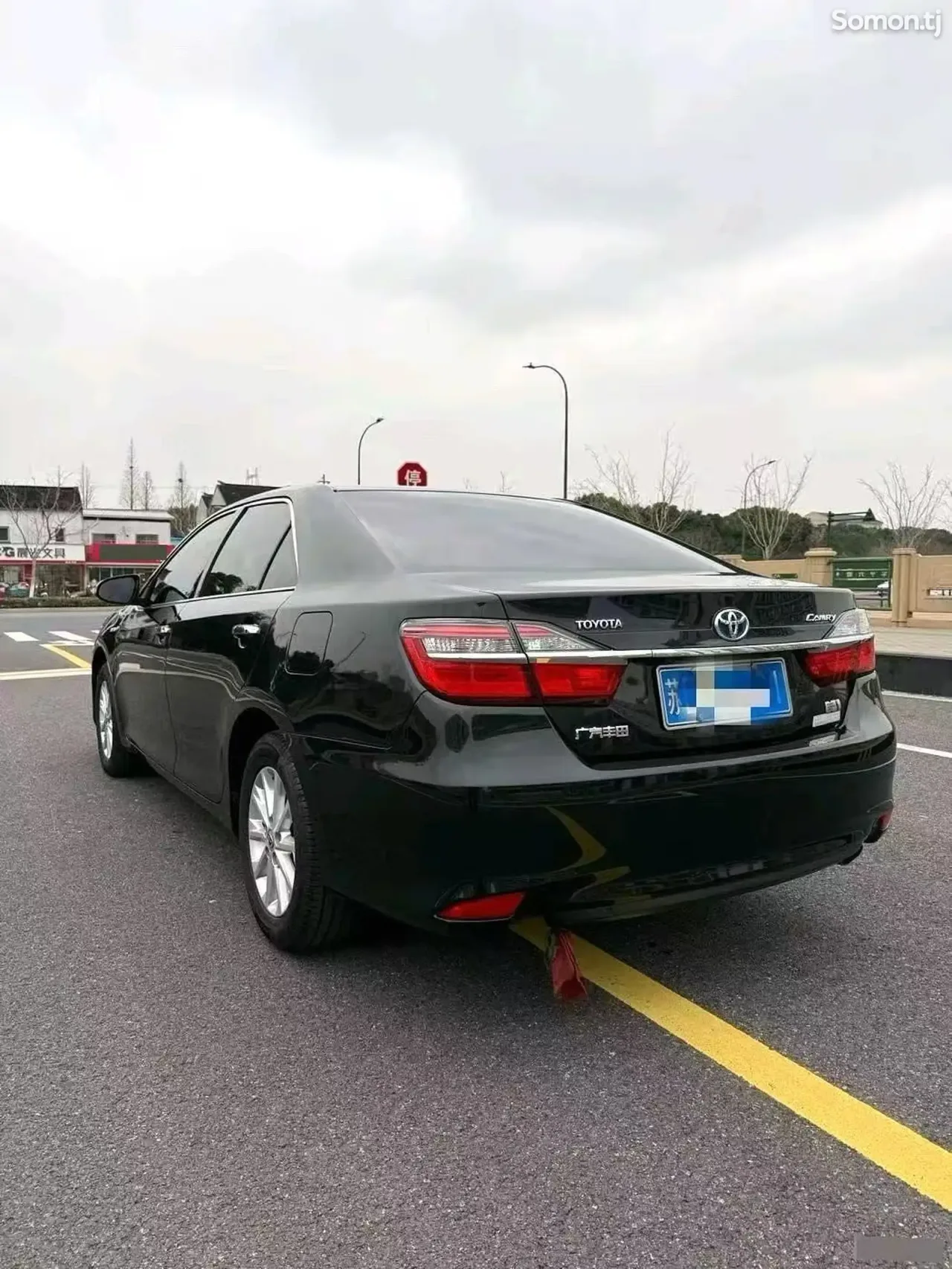 Toyota Camry 2017 · 2.5 AT