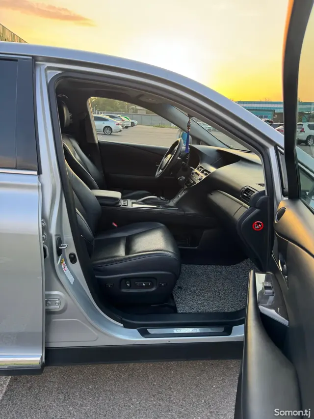 Lexus RX series 2015 · 4.5 AT