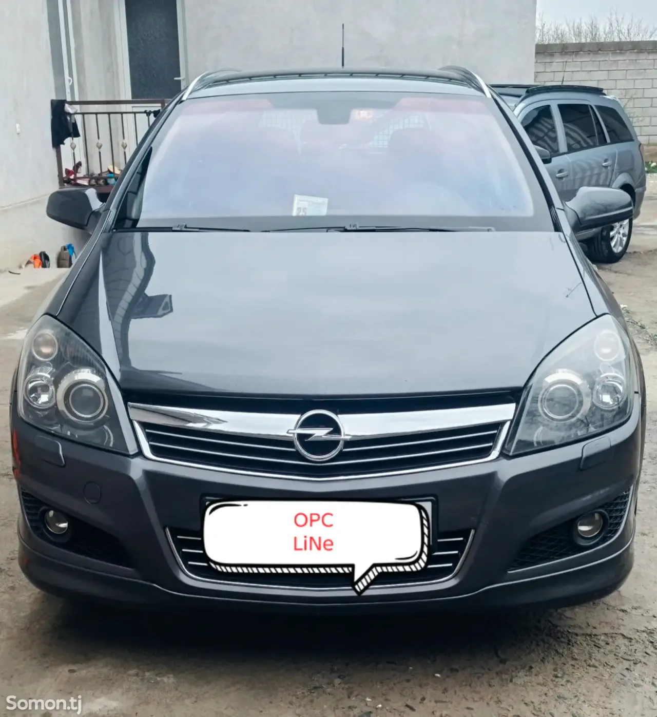 Opel Astra H 2009 · 1.6 MT