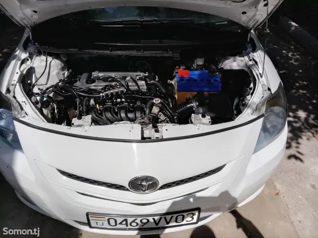 Toyota Yaris 2006 · 1.5 MT