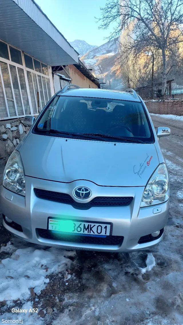 Toyota Corolla Verso 2007 · 1.8 MT