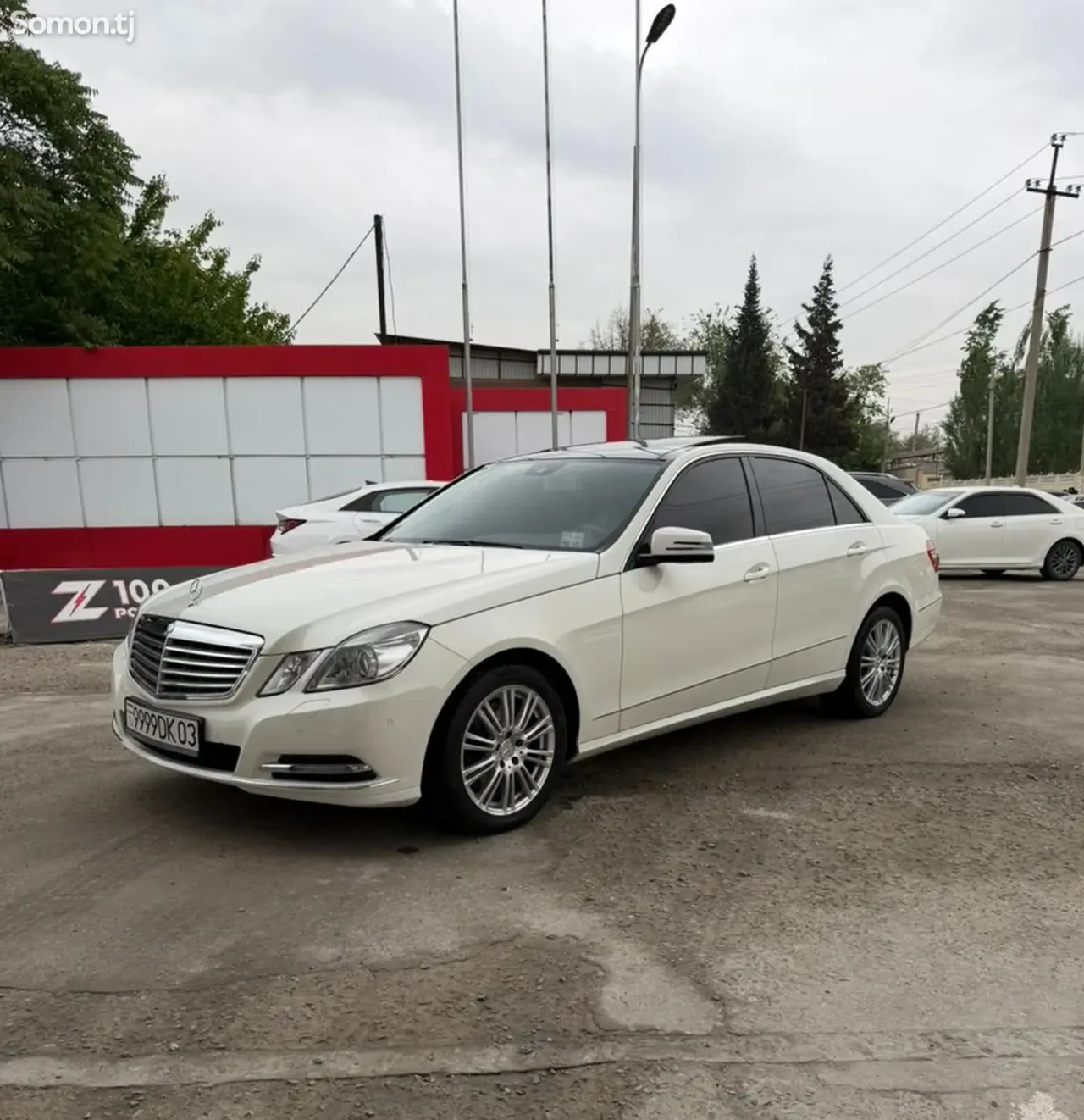Mercedes-Benz E class 2013 · 3.0 AT