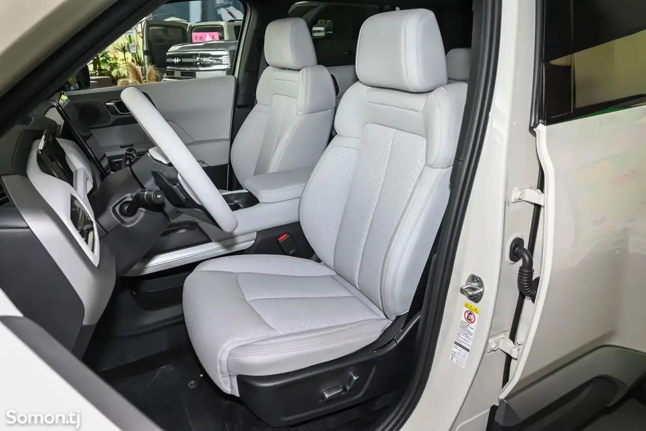 BYD Leopard 3 2025 · AT