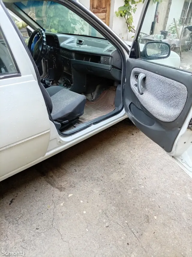 Daewoo Nexia 1996 · 1.6 MT