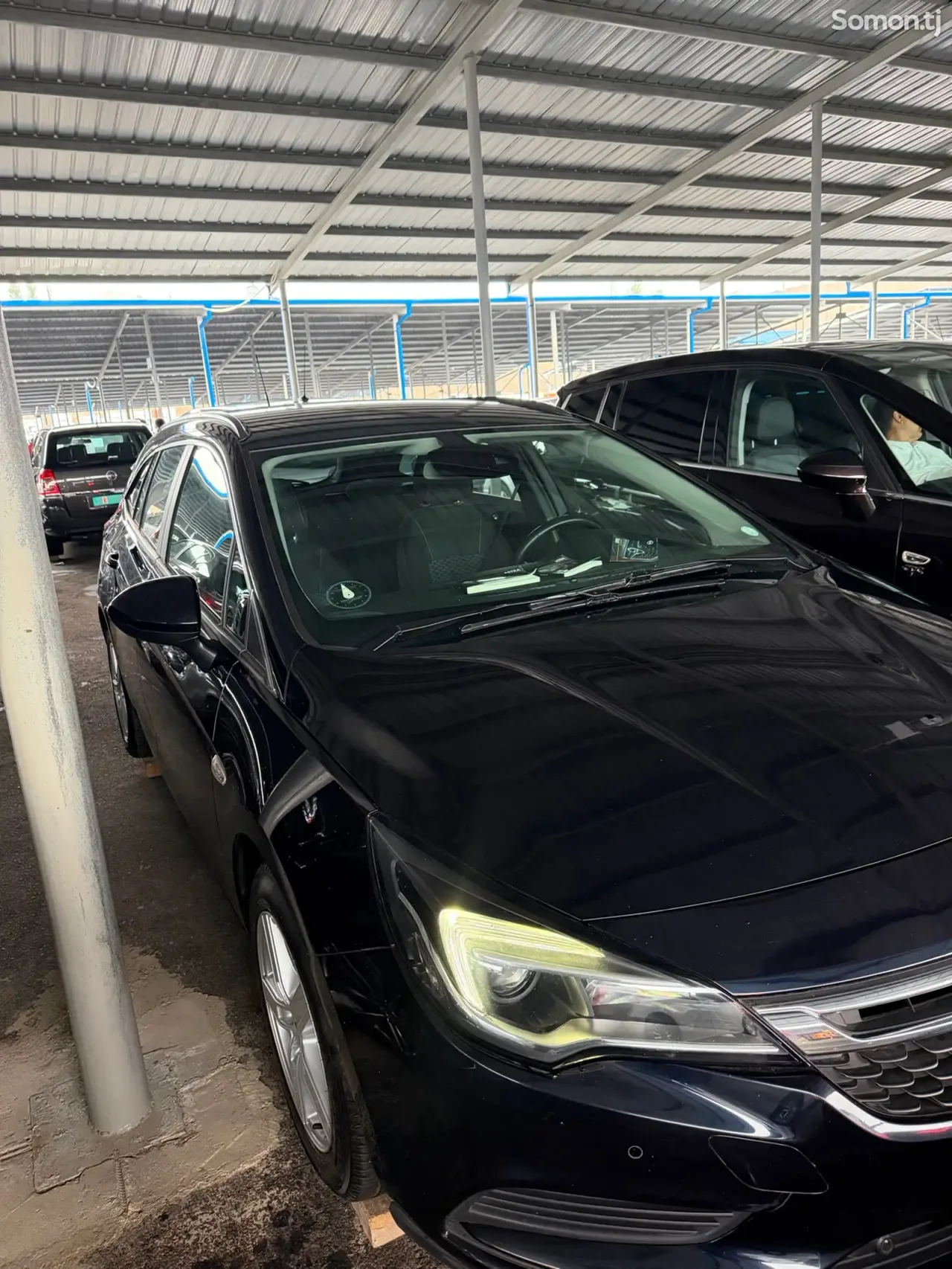 Opel Astra K 2018 · 1.6 MT