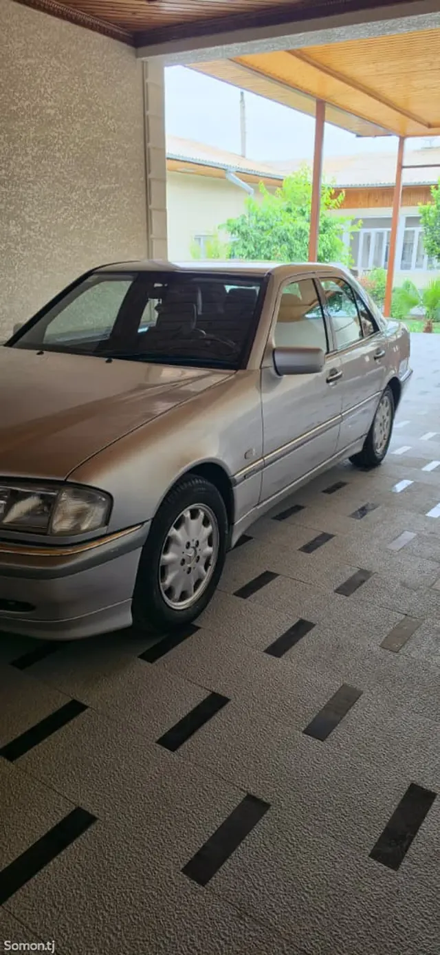 Mercedes-Benz C class 1998 · 1.8 MT