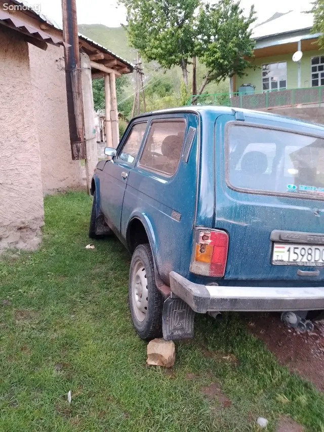 Lada (ВАЗ) Нива 2002 · 1.7 MT