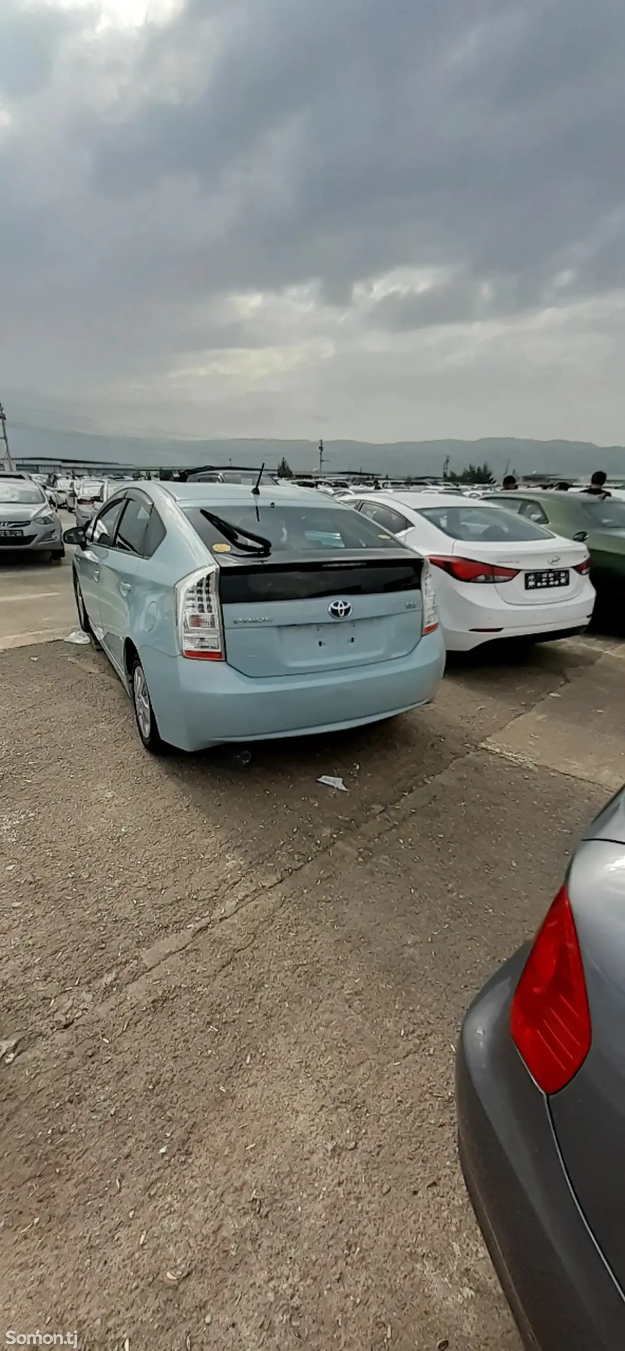 Toyota Prius 2010 · 1.8 AT