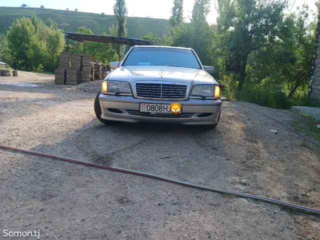 Mercedes-Benz C class 1999 · 2.0 AT