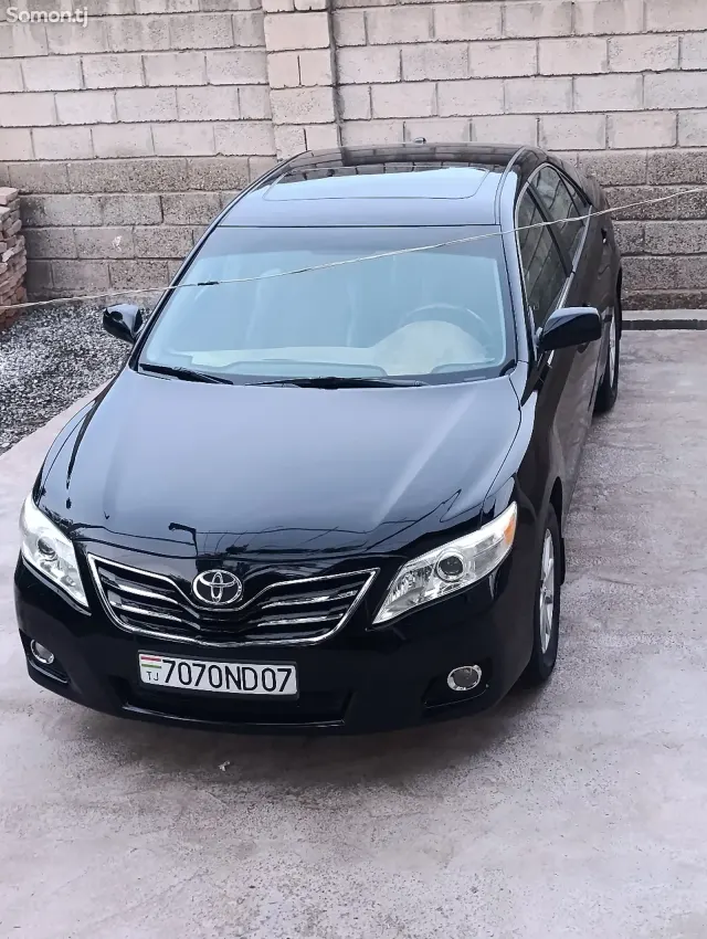 Toyota Camry 2010 · 2.5 AT