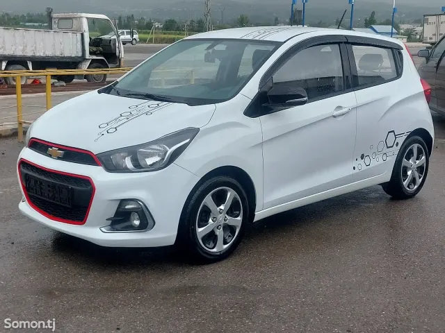 Chevrolet Spark 2016 · 1.3 AT