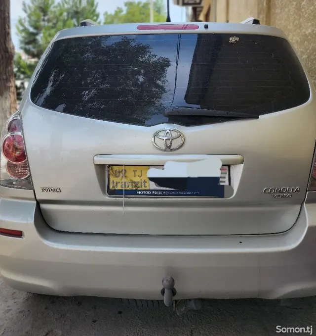 Toyota Verso 2006 · 1.8 MT