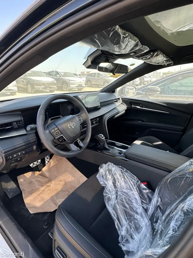 Toyota Camry 2026 · 2.0 AT
