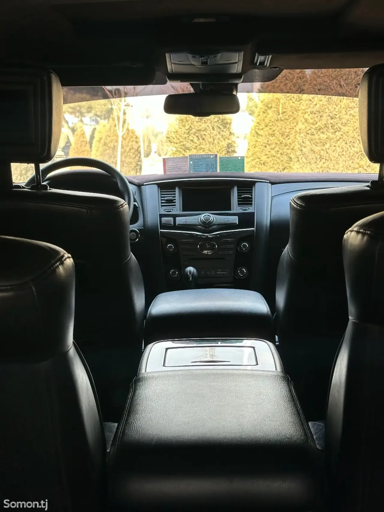 Infiniti QX series 2010 · 5.6 AT