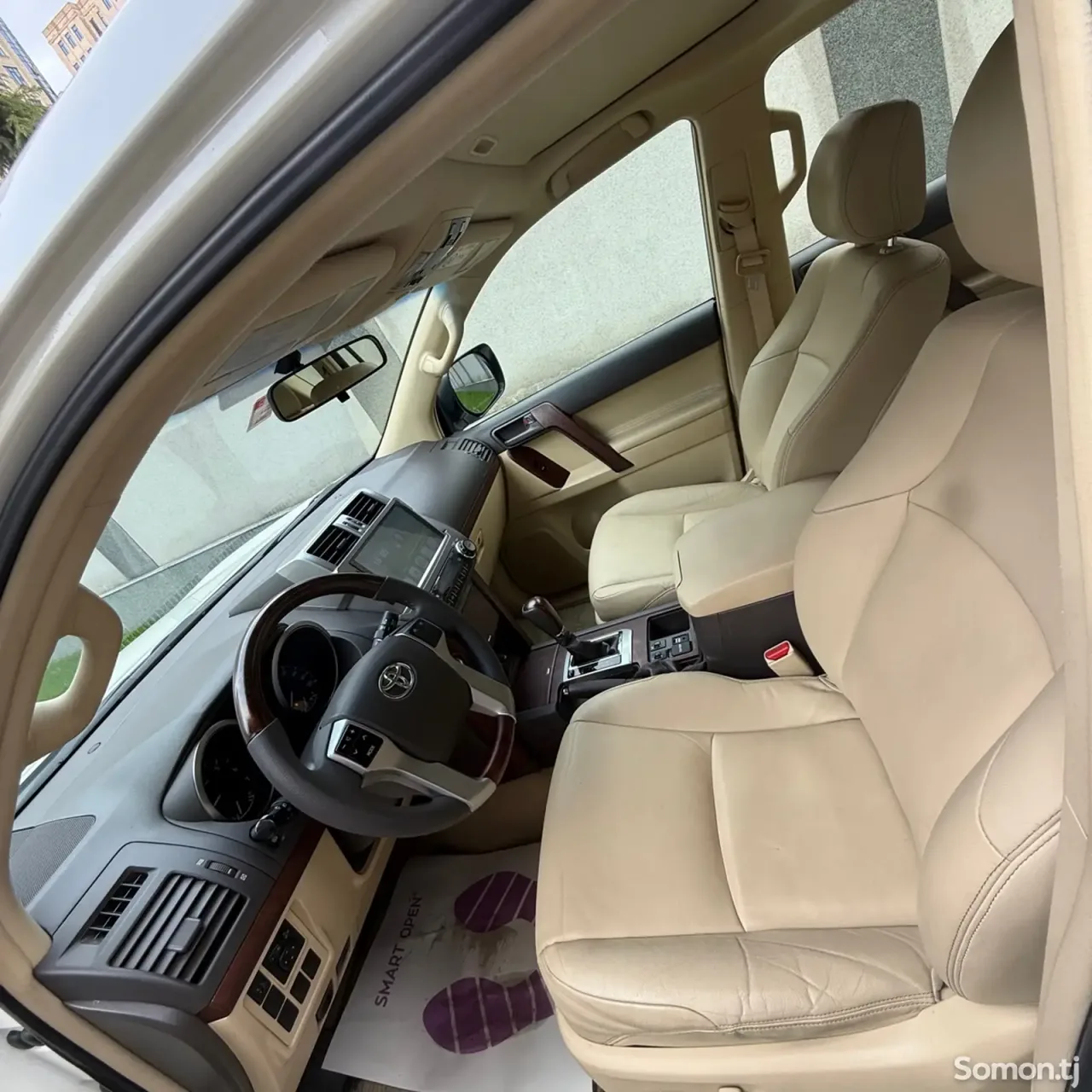Toyota Land Cruiser Prado 2015 · 4.0 AT