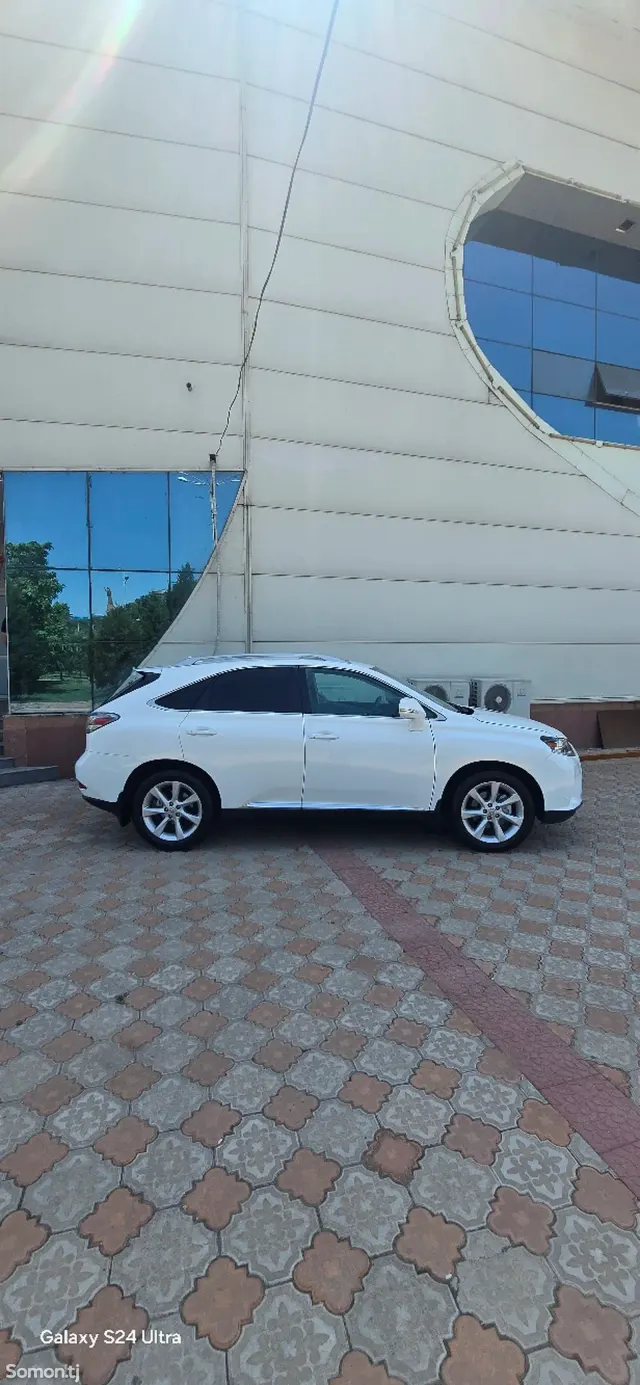 Lexus RX series 2011 · 3.5 AT