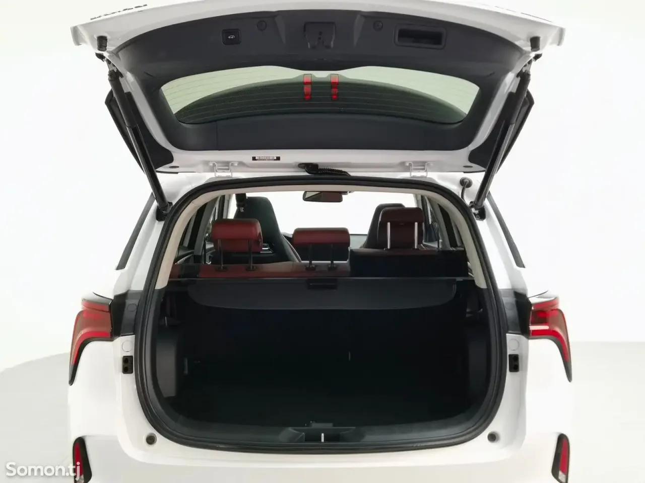 Changan CS 75 Plus 2021 · 2.0 AT