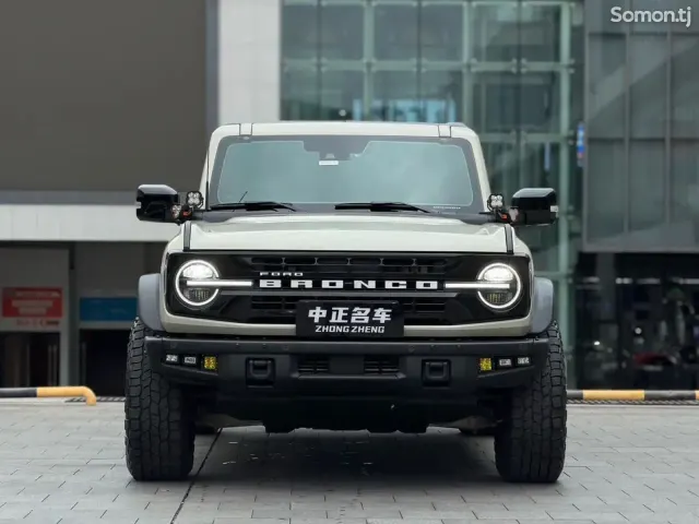 Ford Bronco 2024 · 2.3 AT