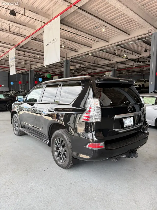 Lexus GX series 2023 · 4.6 AT