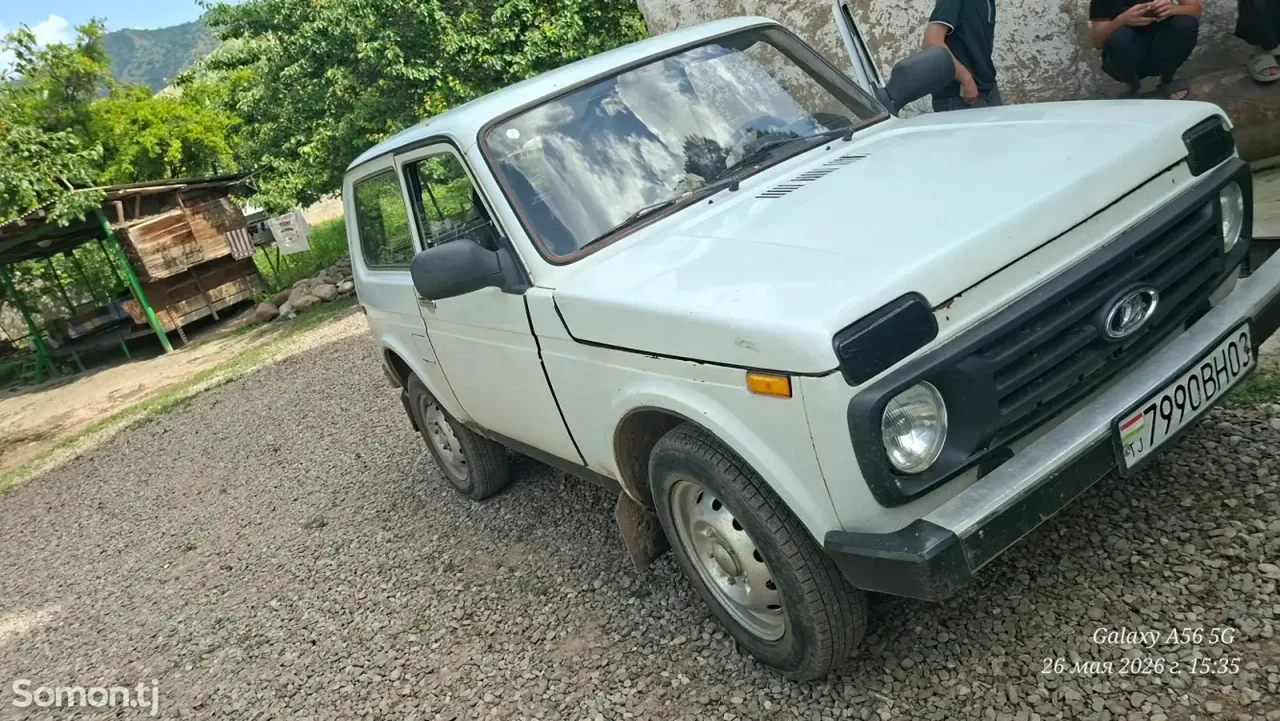 Lada (ВАЗ) Нива 1999 · 1.7 MT