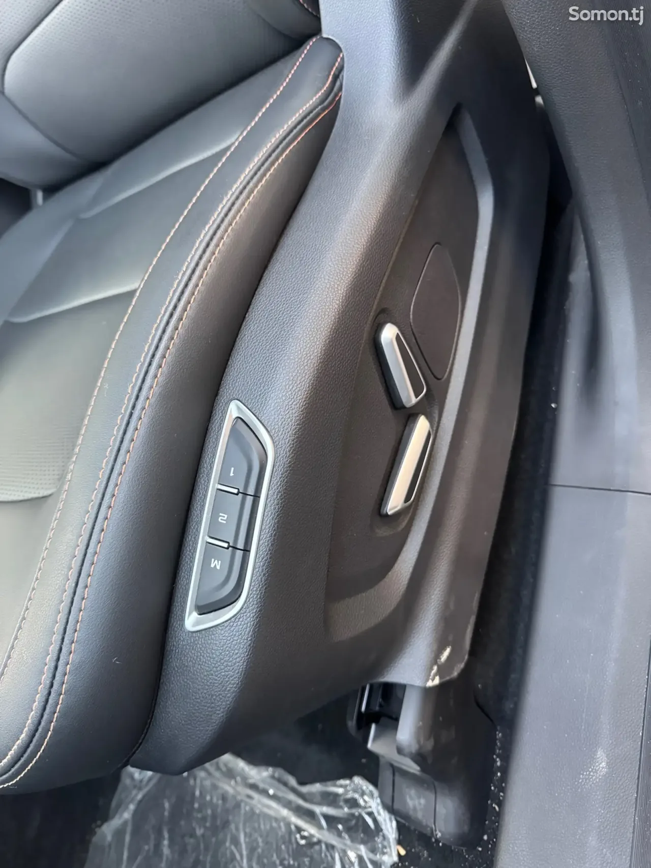 Geely Monjaro 2026 · 2.0 AT