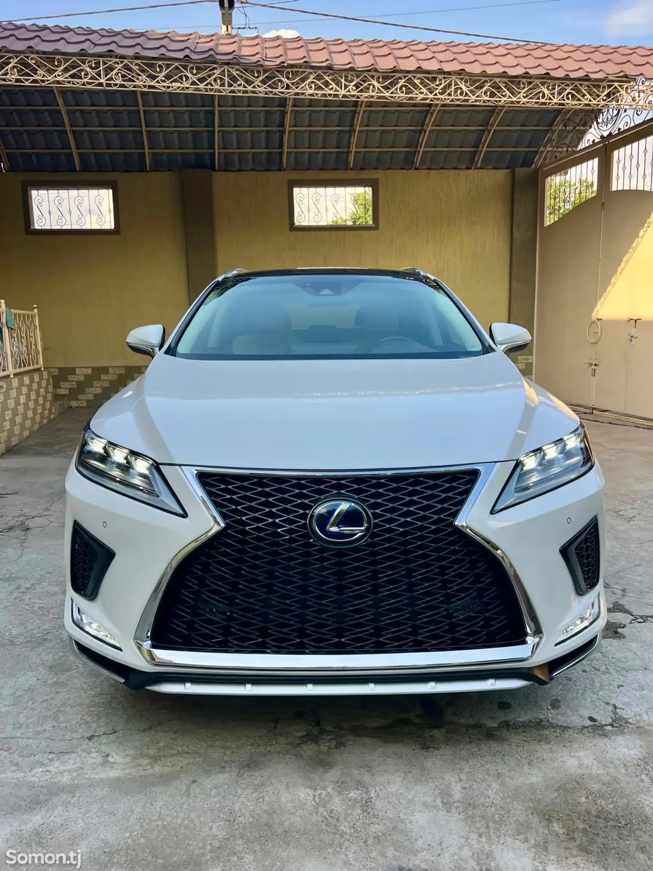 Lexus RX series 2018 · 4.5 AT