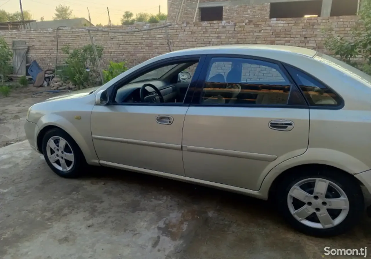 Daewoo Lacetti 2005 · 1.6 MT