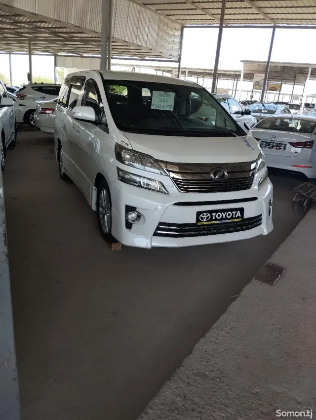 Toyota Vellfire 2014 · 2.4 CVT