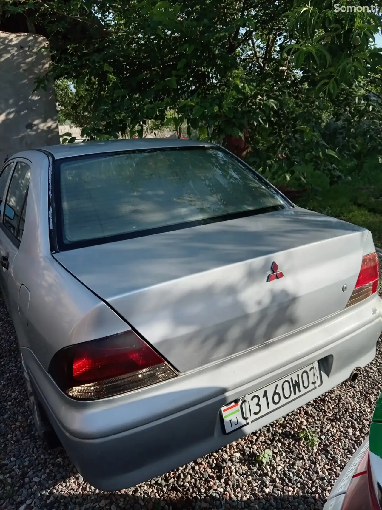 Mitsubishi Lancer 2003 · 1.5 AT