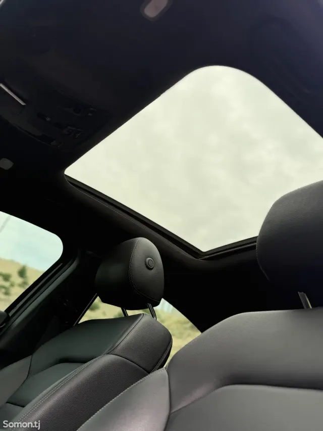 Mercedes-Benz A class 2017 · 2.0 AT