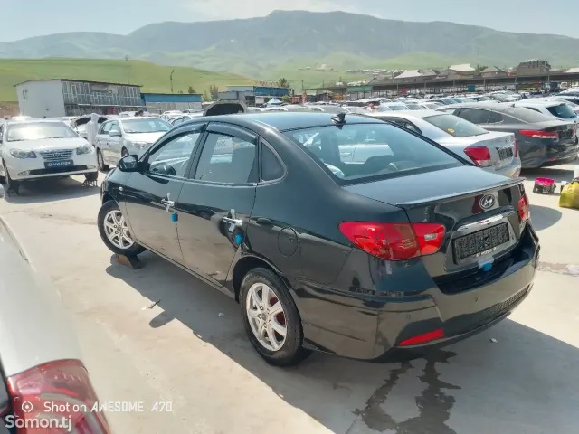 Hyundai Avante 2008 · 1.6 AT