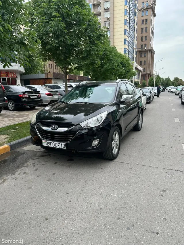 Hyundai Tucson 2010 · 2.0 AT