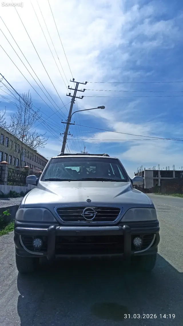 Ssang Yong Musso 2000 · 2.9 MT