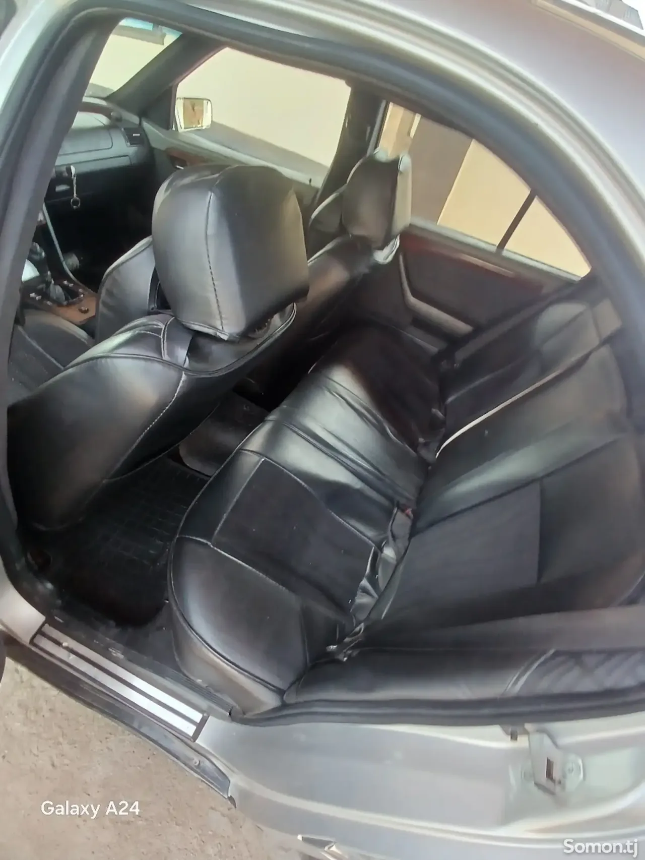Mercedes-Benz C class 1994 · 1.8 MT