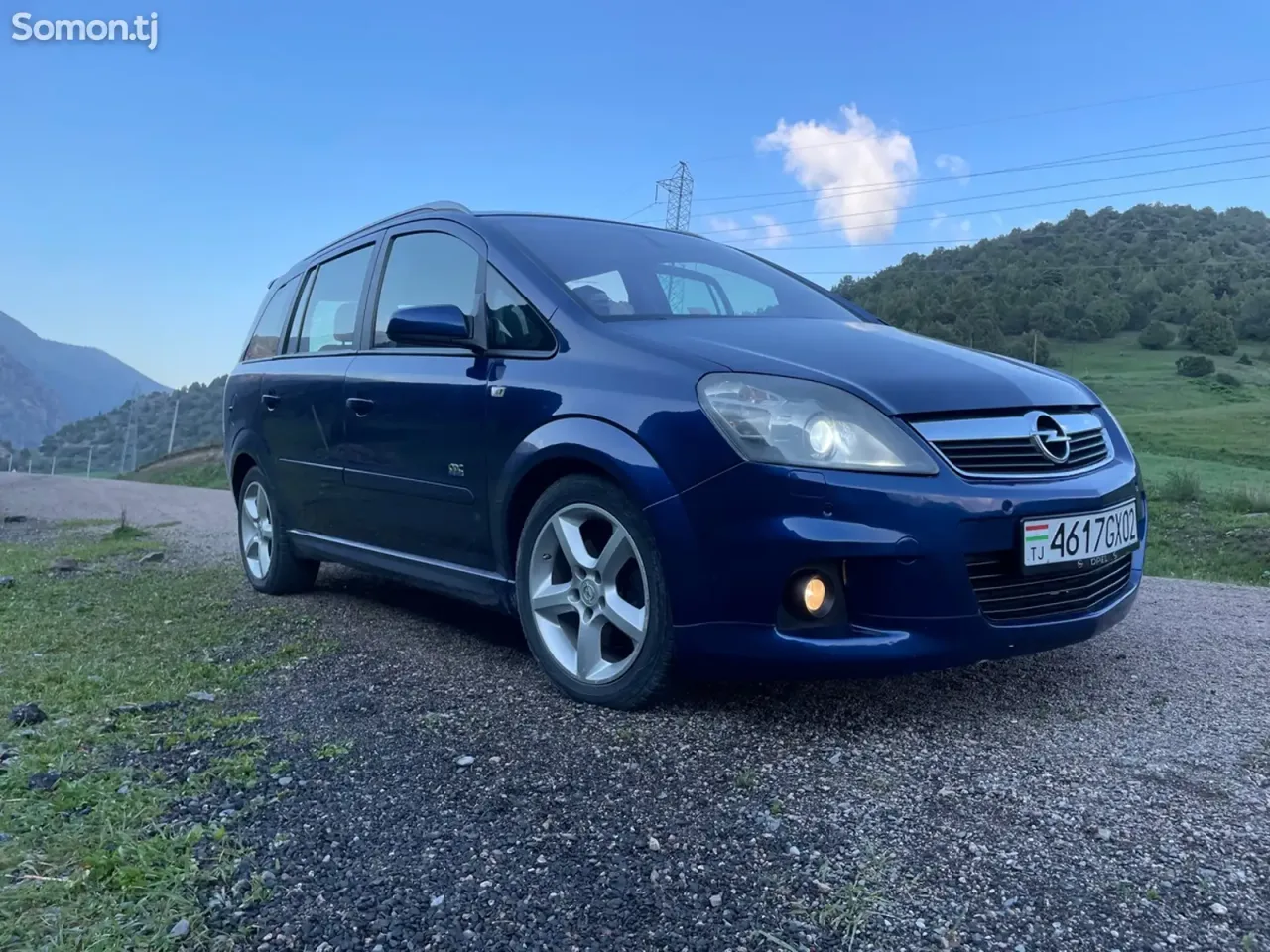 Opel Zafira 2006 · 2.2 MT