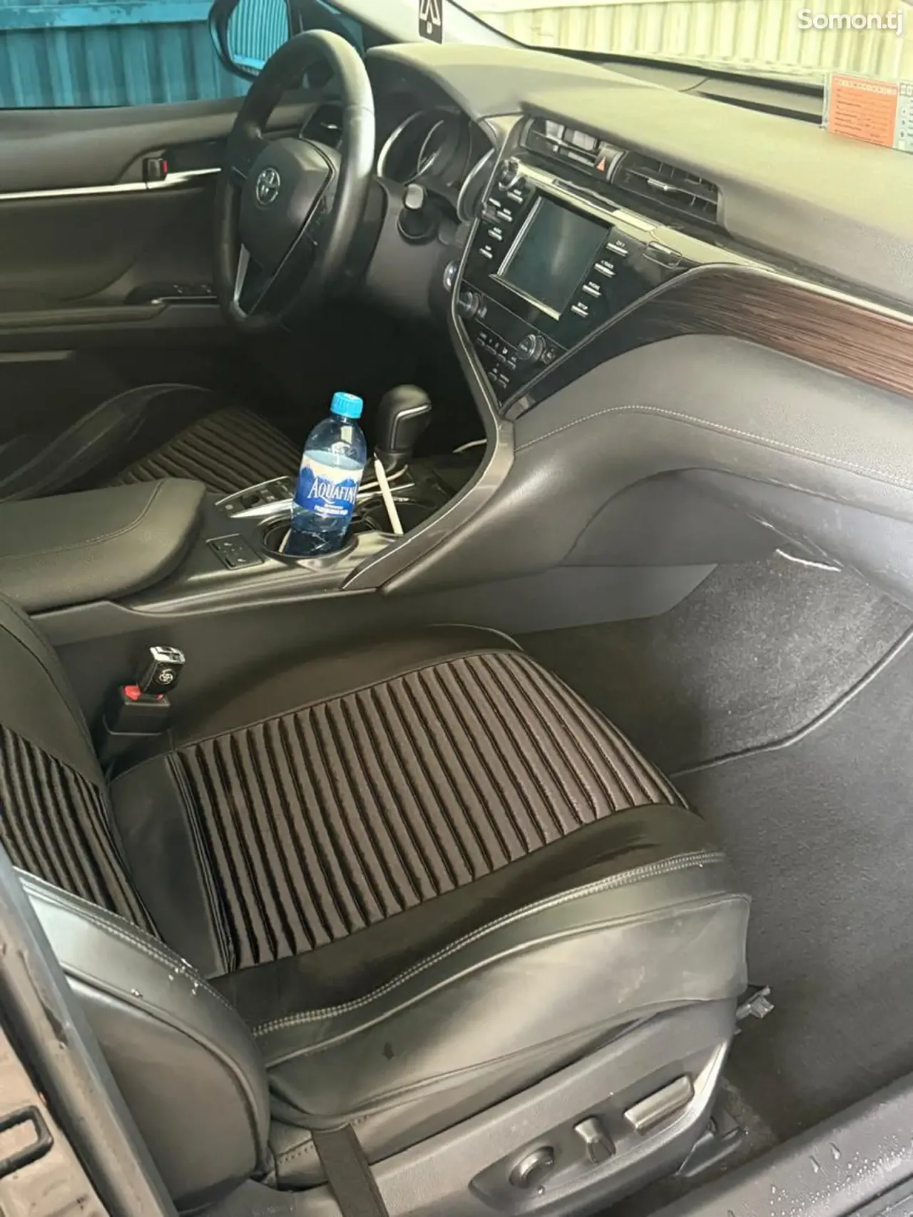 Toyota Camry 2019 · 2.5 AT