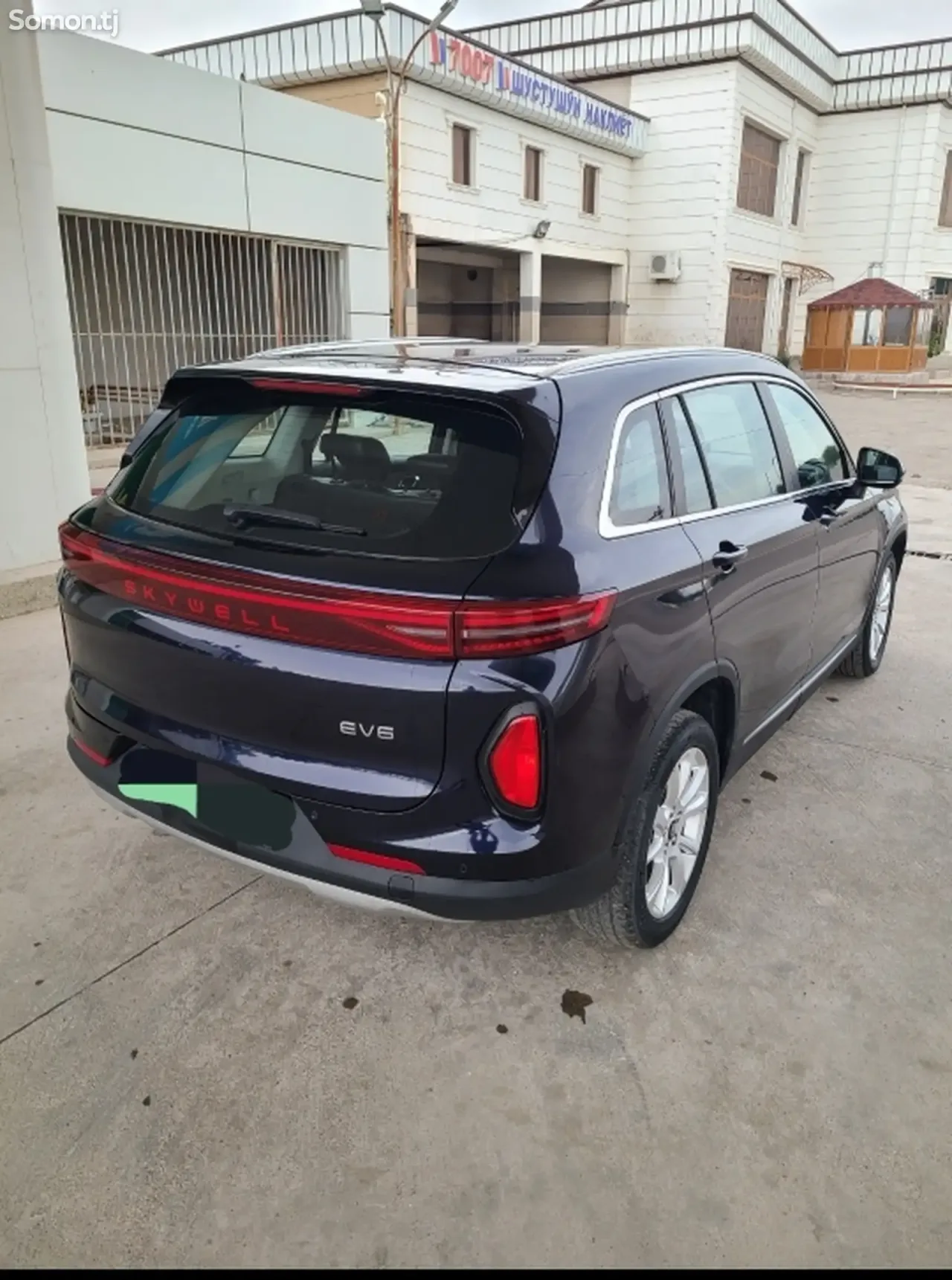 Skyworth EV6 2022 · 3.0 AT