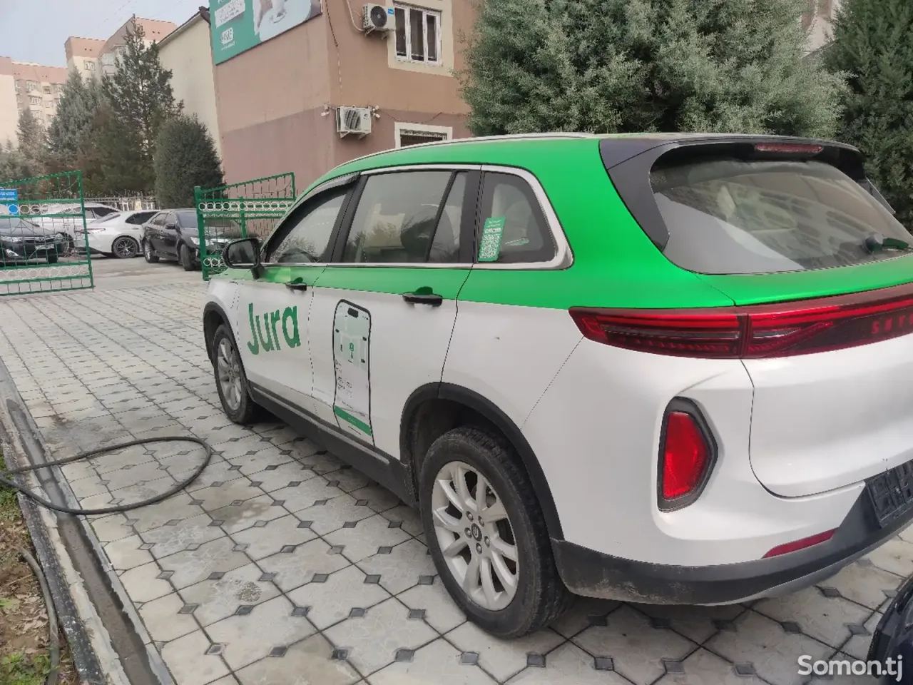 Skyworth EV6 2022 · AT