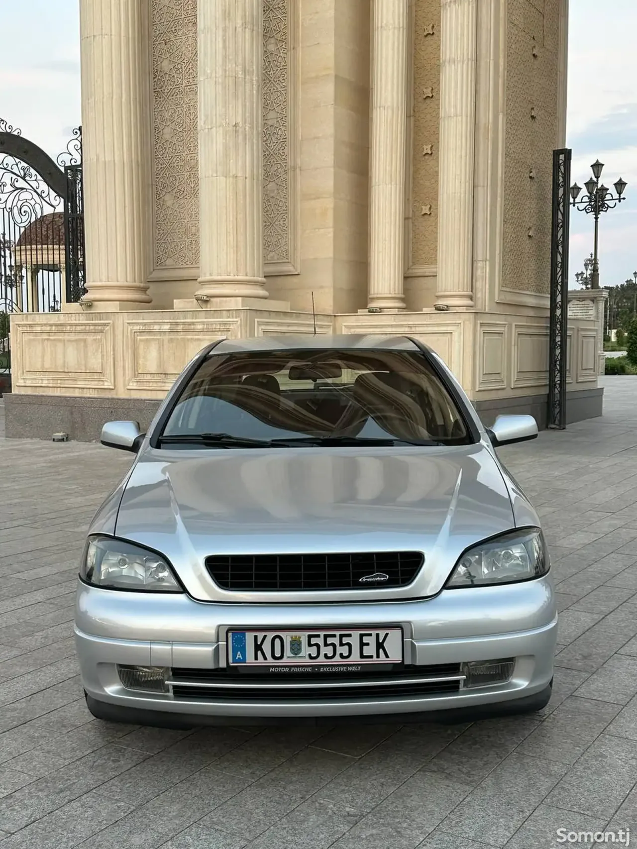 Opel Astra G 2000 · 1.6 MT