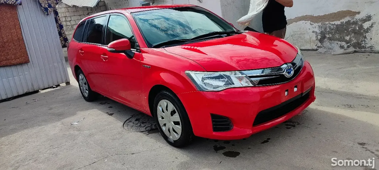 Toyota Fielder 2014 · 1.5 AT