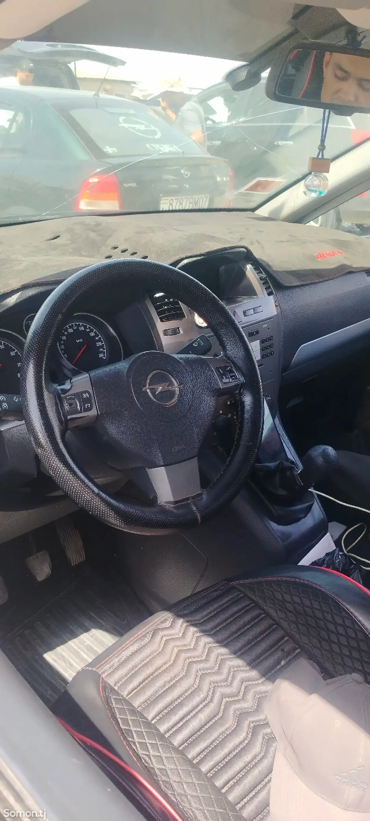 Opel Zafira 2007 · 1.8 MT