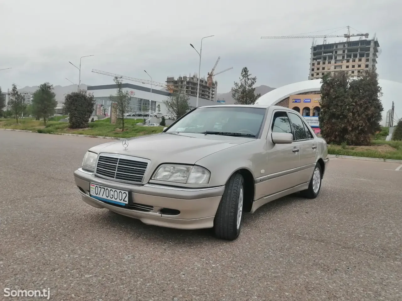 Mercedes-Benz C class 1999 · 2.4 AT