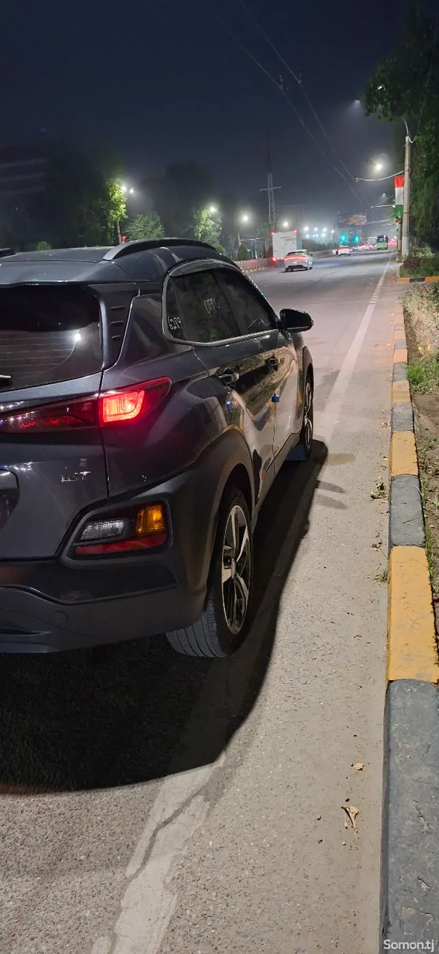 Hyundai Kona 2017 · 1.6 AT