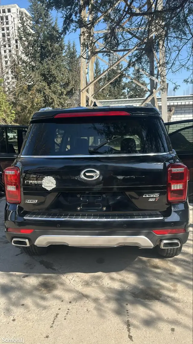 GAC Trumpchi GS8 2017 · 2.0 AT