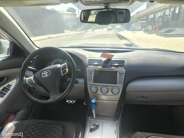 Toyota Camry 2011 · 3.5 AT