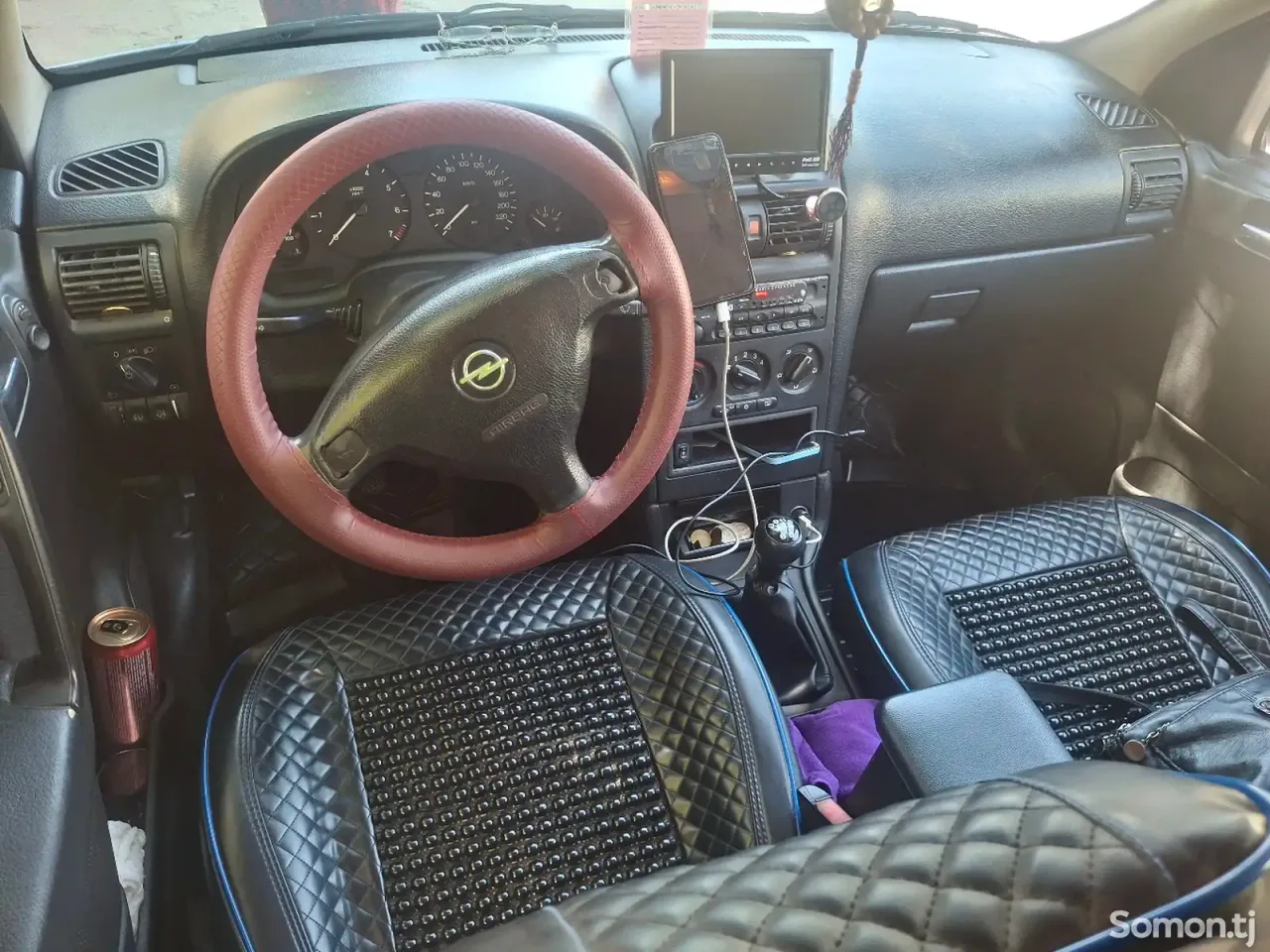 Opel Astra G 1999 · 1.6 MT